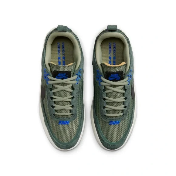 Boys Nike SB Day One shoes
NIB - Picture 2 of 5